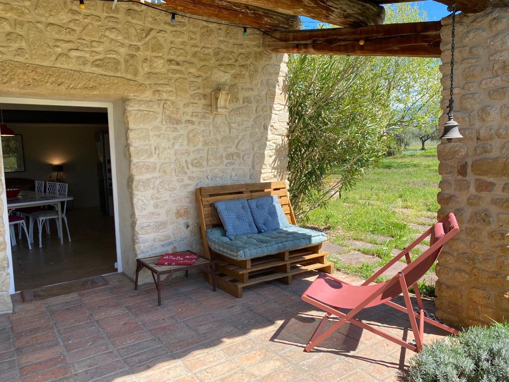 Gite Des Amis Domaine De Mas Caron Caromb Exterior foto